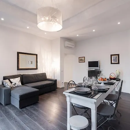 Old Bridge: Historical And Chic Apartment Florenz Exterior foto